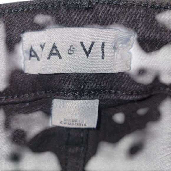 Aya & Vi High Rise Midi Shorts Black Distressed Frayed Hem Denim No-Gap Waistban - Picture 4 of 6